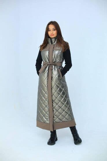 футбольная форма для детей: Безрукавки оптом (l xl xxl) ниже себестоимости — 1