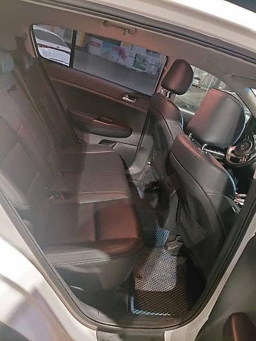 kia sportage 1: Kia Sportage: 2020 г., 1.6 л, Автомат, Дизель, Хэтчбэк — 8