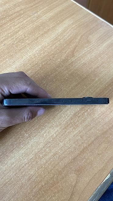 iphone 16 se: IPhone 14 Pro, Новый, 256 ГБ, Черный, 88 % — 6