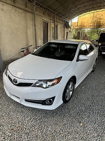 авид 80: Toyota Camry: 2014 г., 2.5 л, Автомат, Бензин, Седан — 2
