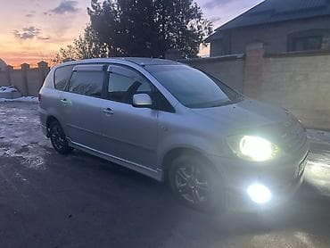 sp 4: Toyota Ipsum: 2001 г., 2.4 л, Автомат, Минивэн — 7