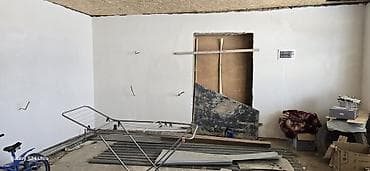 гос тип: Продаю недостроенный дом в городе Каракол участок 15соток, имеется — 10