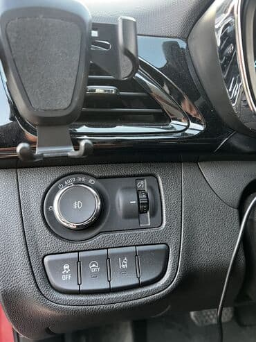 опель зафира а: Chevrolet Spark: 2017 г., 1 л, Вариатор, Бензиновая, Хэтчбэк — 9