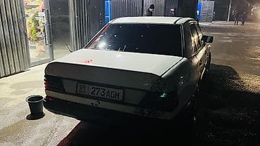 к5 2014: Mercedes-Benz E-Class: 1988 г., 2.3 л, Механика, Бензин, Седан — 6