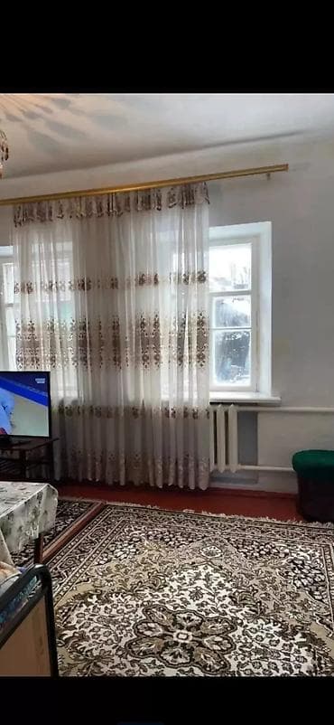 чолпон ата домик: 70 м², 3 комнаты, Забор, огорожен — 3