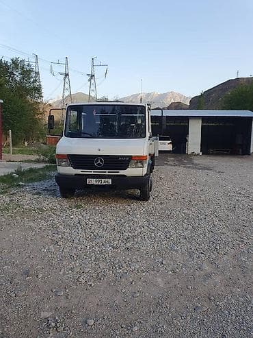 dodge ram: Грузовик, Mercedes-Benz, Дубль, 6 т, Б/у — 6