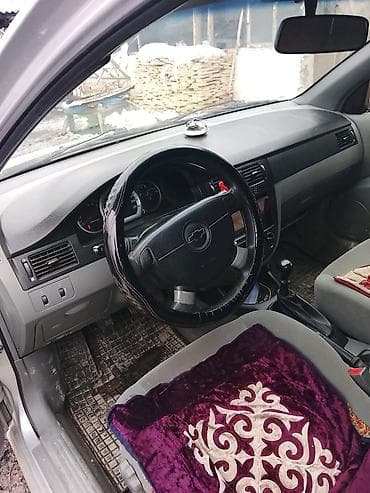 Chevrolet Lacetti: 2007 г., 1.6 л, Механика, Седан — 2
