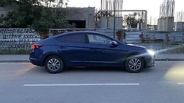 Продажа авто: Hyundai Avante: 2019 г., 1.6 л, Робот, Бензин, Седан — 10