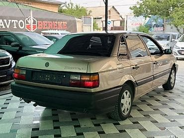 passat variant: Volkswagen Passat: 1988 г., 1.8 л, Механика, Бензин, Седан — 7
