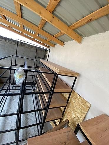 Металлические стеллажи с полками из ЛДСП - Каркас: прочный профильный
