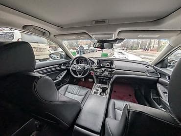 хонда акорт 2018: Honda Accord: 2018 г., 2 л, Автомат, Бензин, Седан — 4