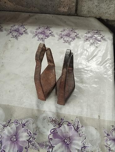 выдвижной ящик: Пара металлических стремян для седла узонгу - Тип: классические — 3