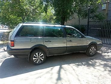 Унаа: Volkswagen Passat Variant: 1990 г., 1.8 л, Универсал — 2