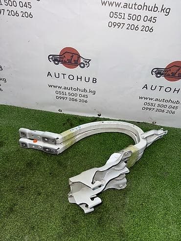 key maker: Петли крышки багажника Hyundai, 2019 г., Б/у, Оригинал — 1
