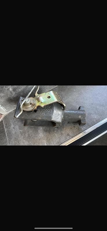 внедорожная: Фаркоп — 2