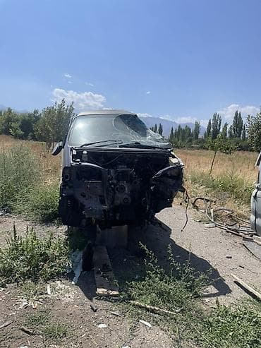 Mitsubishi Delica дизель 2 кузов хотели перекинуть времени нету движок — 3