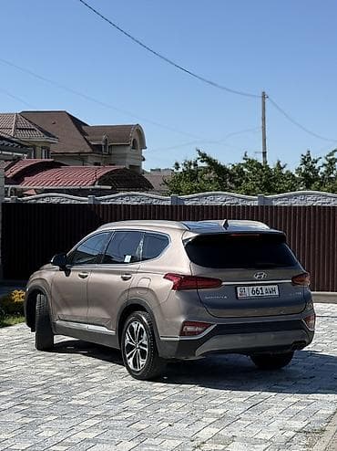 Продажа авто: Hyundai Santa Fe: 2018 г., 2 л, Автомат, Дизель, Внедорожник — 6