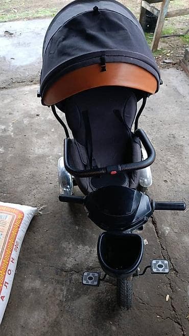 Детский трехколесный велосипед-коляска с родительской ручкой -