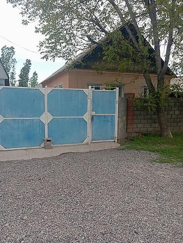 Прод дом .ул Советская 23.В дом 5комнат,времягка 2комнат. Сарайдуш