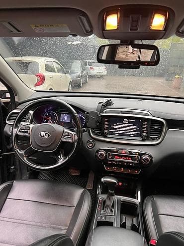 Продажа авто: Kia Sorento: 2018 г., Автомат, Кроссовер — 2