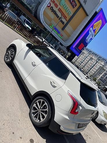 лабавой тико: Ssangyong Tivoli: 2017 г., 1.6 л, Автомат, Бензин, Кроссовер — 4
