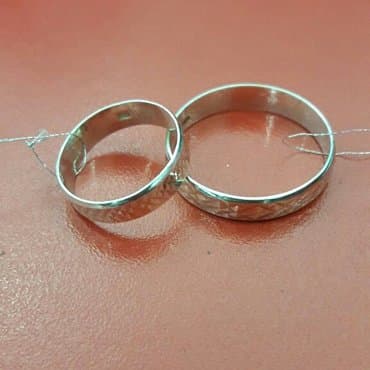 самые красивые свадебные платья в мире: Обручальное кольцо Серебро пробы 925 Качество отличное не чернеет — 1