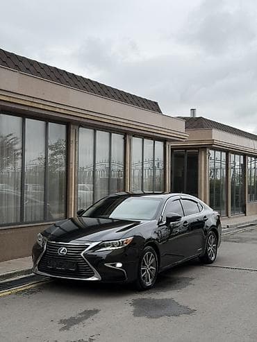 гибрид срочно: Lexus ES: 2017 г., 2.5 л, Вариатор, Гибрид, Седан — 2