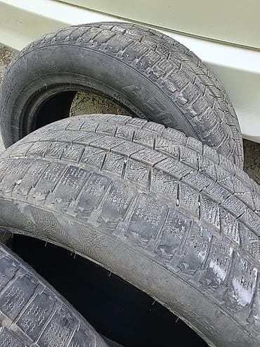 Комплект зимних шин (липучки) без шипов, размер 225/55 R17 — 6