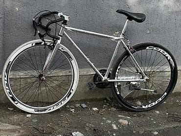 Спорт и хобби: Шоссейный велосипед, Рама L (172 - 185 см), Б/у — 1