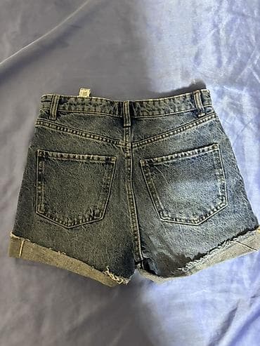 шорты zara: Джинсовые шорты ZARA - Модель: классические джинсовые шорты с высокой — 4