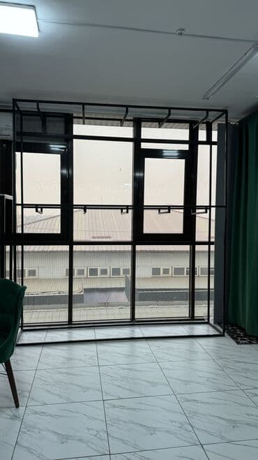 торговое оборудование для магазина одежды: Мебель в отличном состоянии — 4