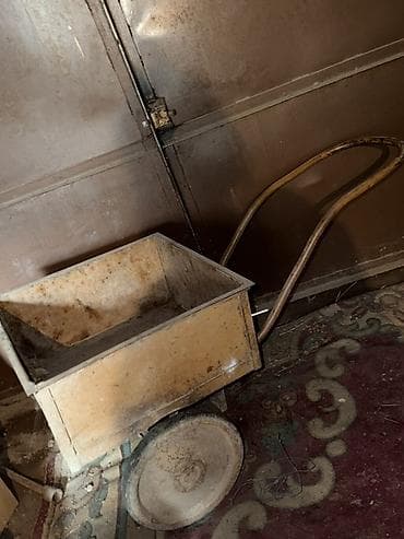 жд тупик: Садово-строительная тачка и тележка, Стальная, Двухколесная — 1