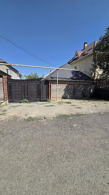 Продажа домов: ⚠️Срочно продаётся Дом 📍Ак- Ордо 1 📍Ахунбаева/ Алыкулова ✔️Дом 75м² — 1