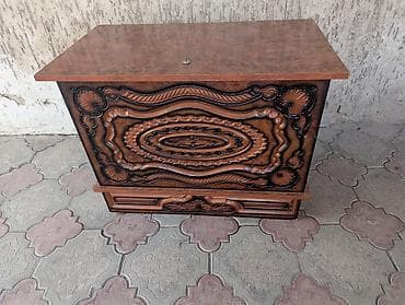 Отопление и нагреватели: Сундук, Для белья, Другой тип, цвет - Коричневый — 1