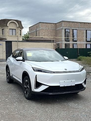 Dongfeng: Dongfeng : 2026 г., Автомат, Электромобиль, Кроссовер — 2