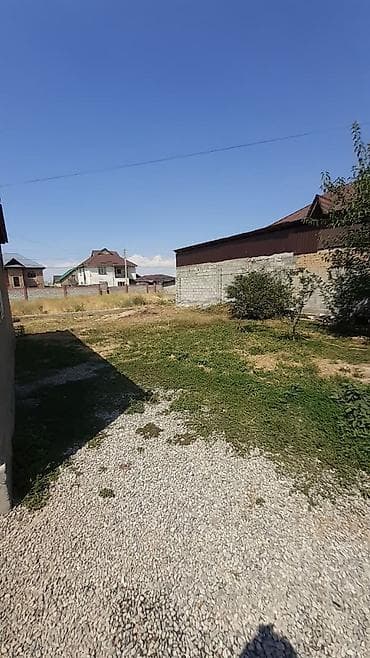 контейнер дома: ‼️В СРОЧНО ПРОДАЕТСЯ🏡 📍В ж/м Ак-Ордо 5 сотик Цена: 80.000$ 📞Тел — 4