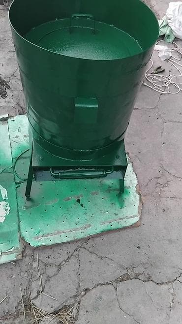 ручной мясорубка: Продаю дробилку универсал одна фазный 3кв 3000 оборт в минуту. торг — 3