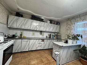 куханные гарнитуры бу: Кухонный гарнитур, Б/у, цвет - Коричневый, МДФ, Самовывоз — 2