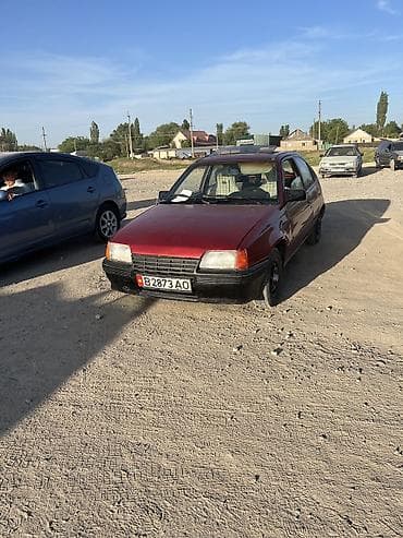 машны: Opel Kadett: 1988 г., Ручные, Бензин, Хэтчбэк — 3