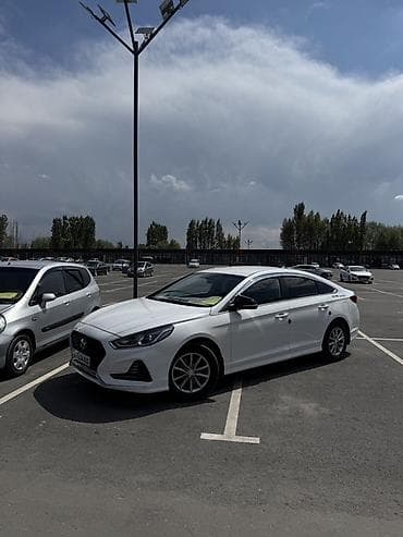 Hyundai Sonata: 2020 г., 2 л, Автомат, Бензин, Седан