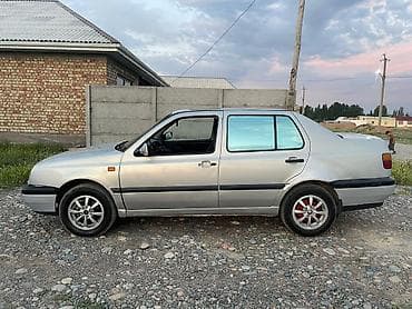 тюнинг гольф 2: Volkswagen Vento: 1994 г., 1.6 л, Механика, Бензин, Седан — 4