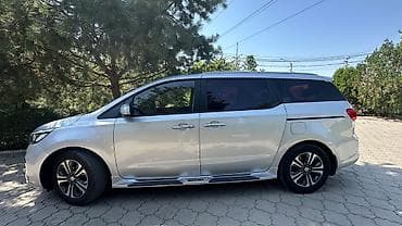 sprinter 2 7: Kia Carnival: 2020 г., 2.2 л, Автомат, Дизель, Минивэн — 7
