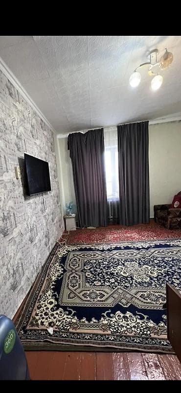 пригородный продаю дом: 70 м², 4 комнаты, Забор, огорожен — 4