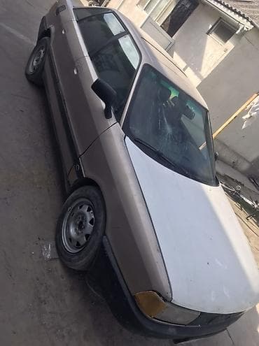lada 06: Audi 80: 1989 г., Бензин, Седан — 3