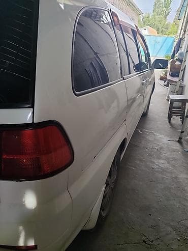 Продажа авто: Nissan Liberty: 2002 г., 2 л, Вариатор, Бензин, Минивэн — 6