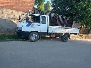 Hyundai Porter: 1996 г., 2.5 л, Механика, Дизель, Пикап