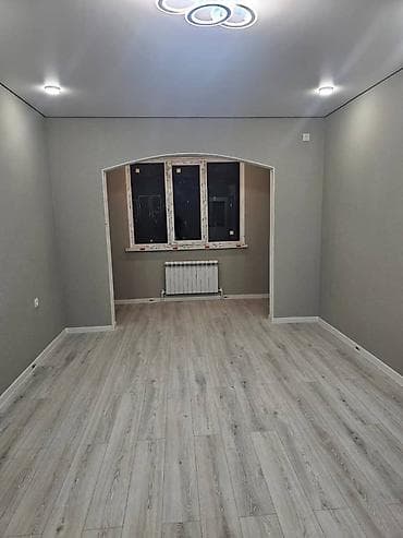 умный дом: Современная отделка комнаты под ключ - Пол: ламинированное покрытие — 1