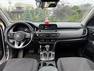 eclipse cross: Kia Seltos: 2019 г., 1.6 л, Робот, Дизель, Кроссовер — 3