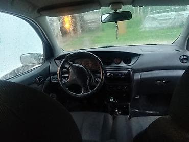продам вазу: Daihatsu YRV: 2003 г., 1.3 л, Механика, Бензин, Минивэн — 3