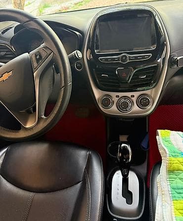 reno duster: Chevrolet Spark: 2017 г., 1 л, Бензин, Хэтчбэк — 6